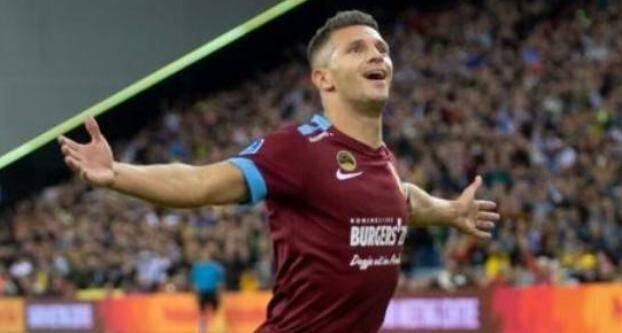 下如鱼得水 下如鱼得水